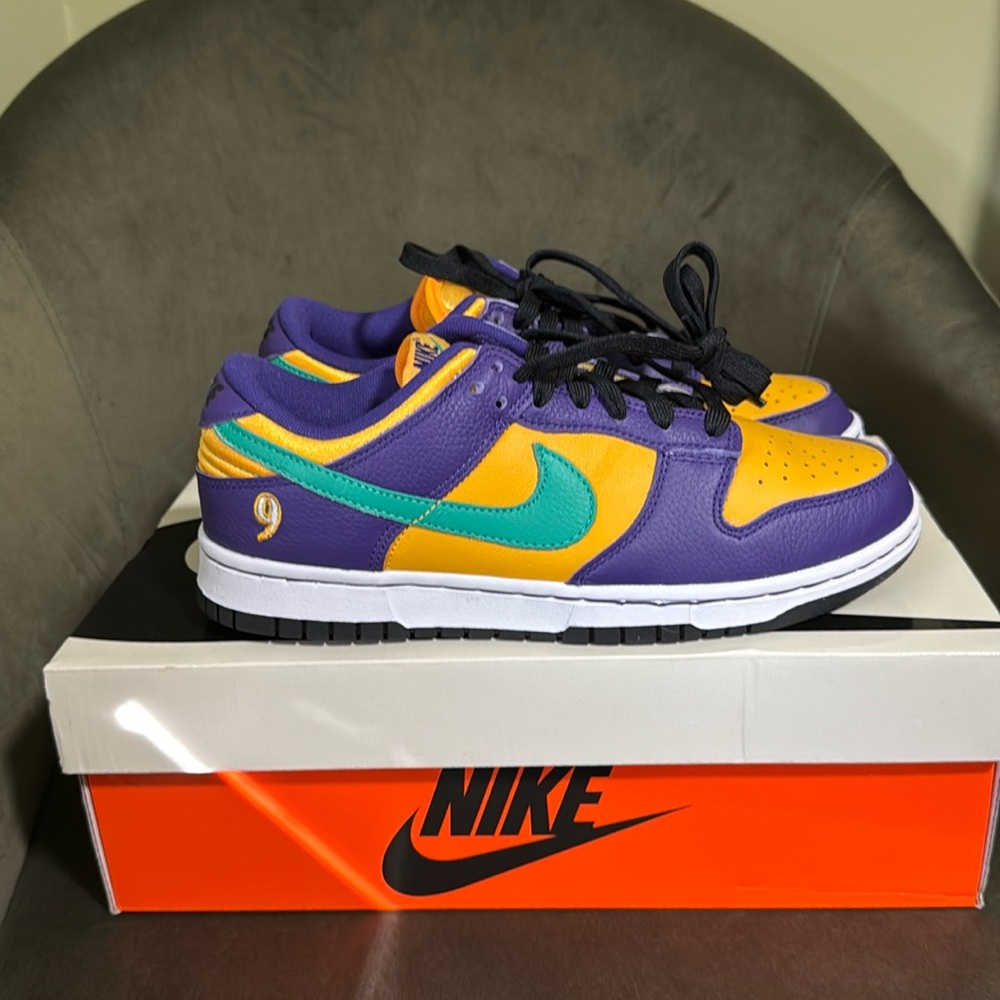 Nike Dunks